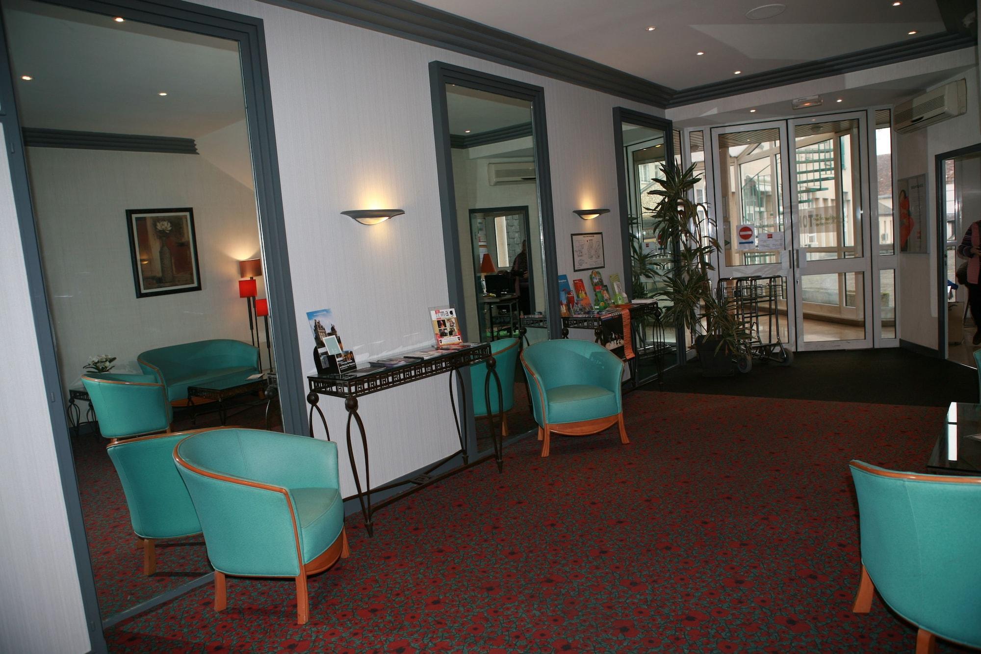 Ibis Chateauroux Bagian luar foto