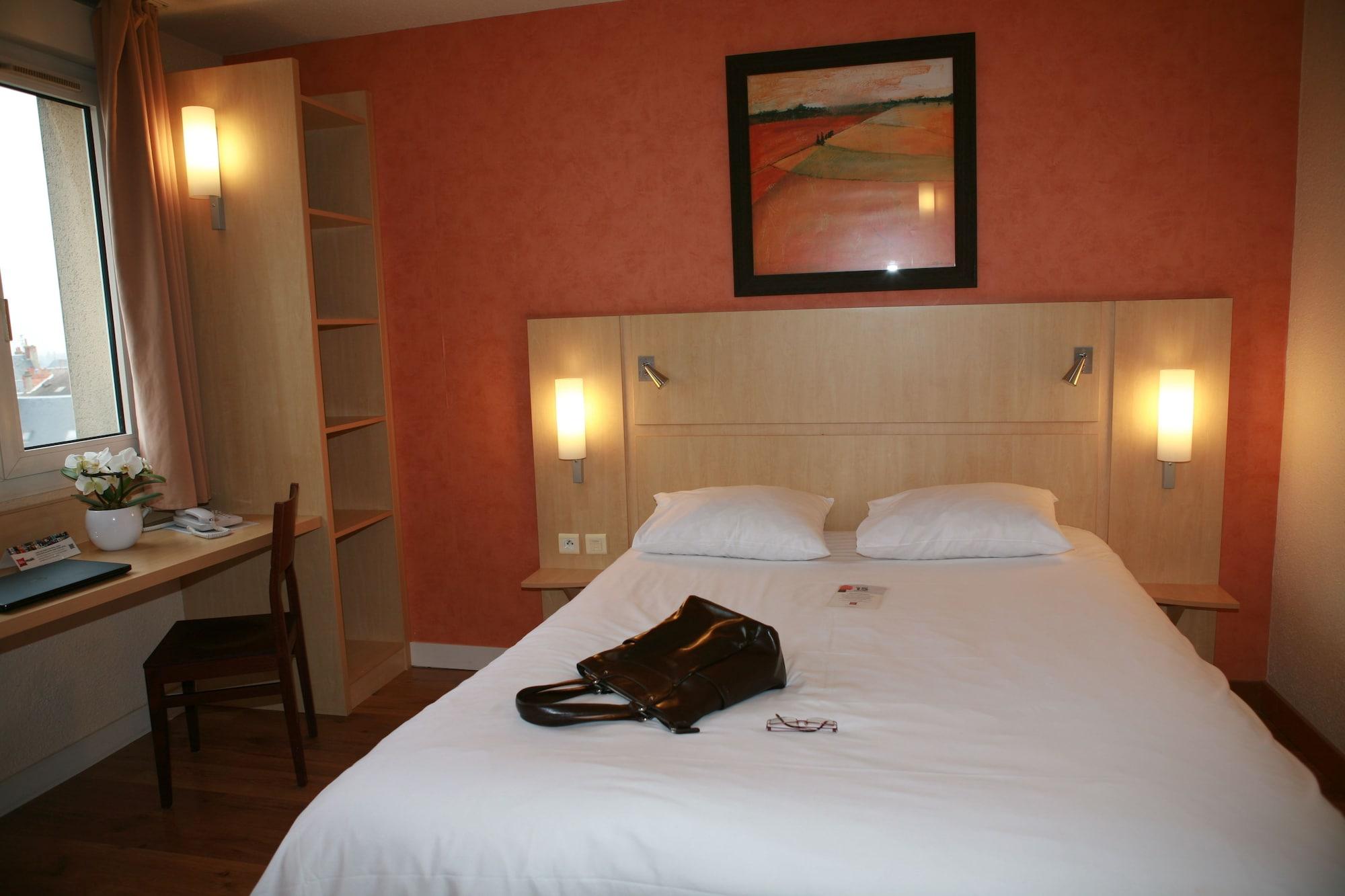 Ibis Chateauroux Bagian luar foto