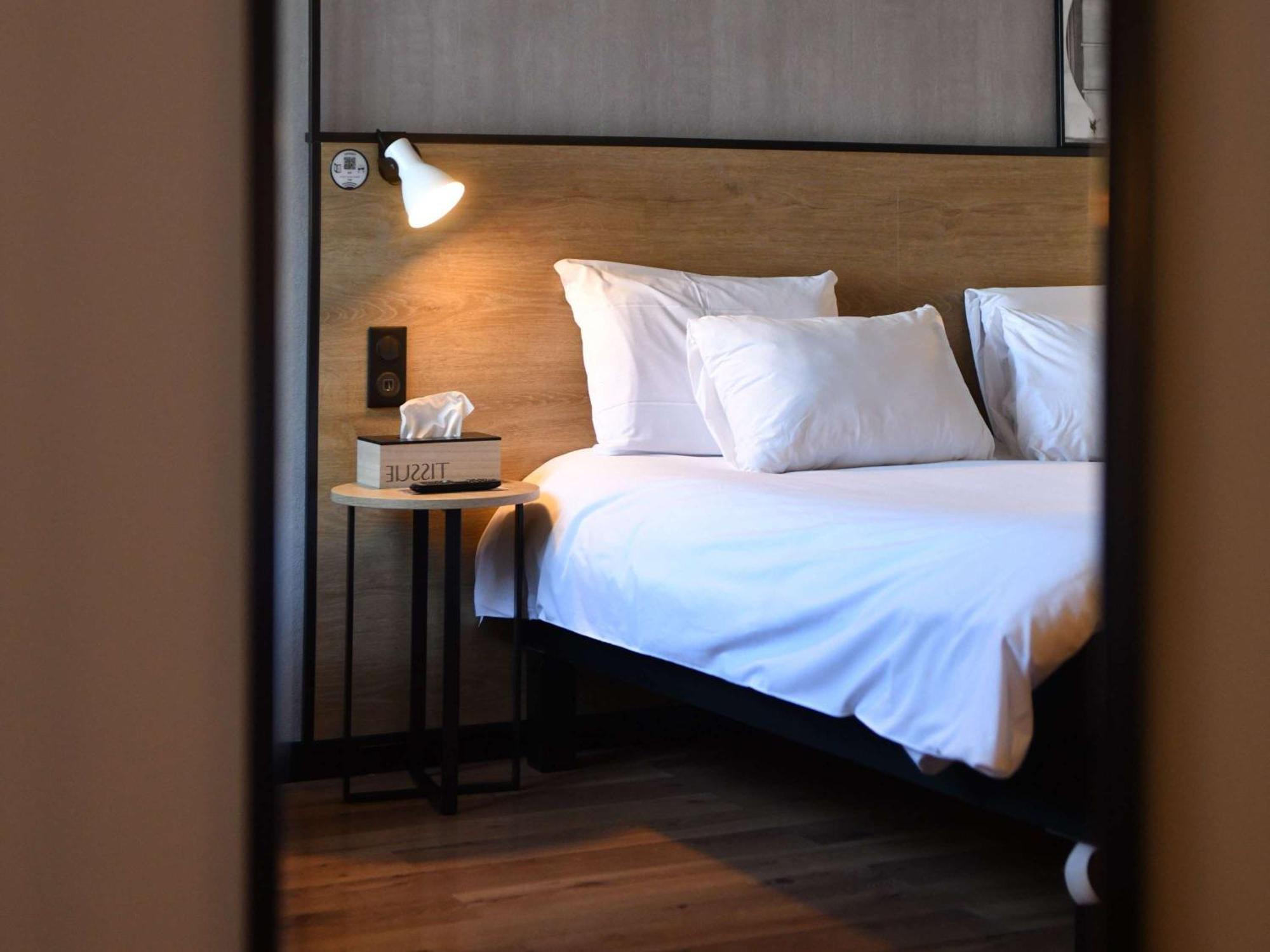 Ibis Chateauroux Bagian luar foto