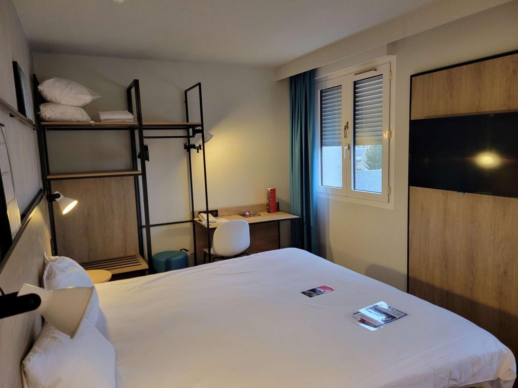 Ibis Chateauroux Bagian luar foto