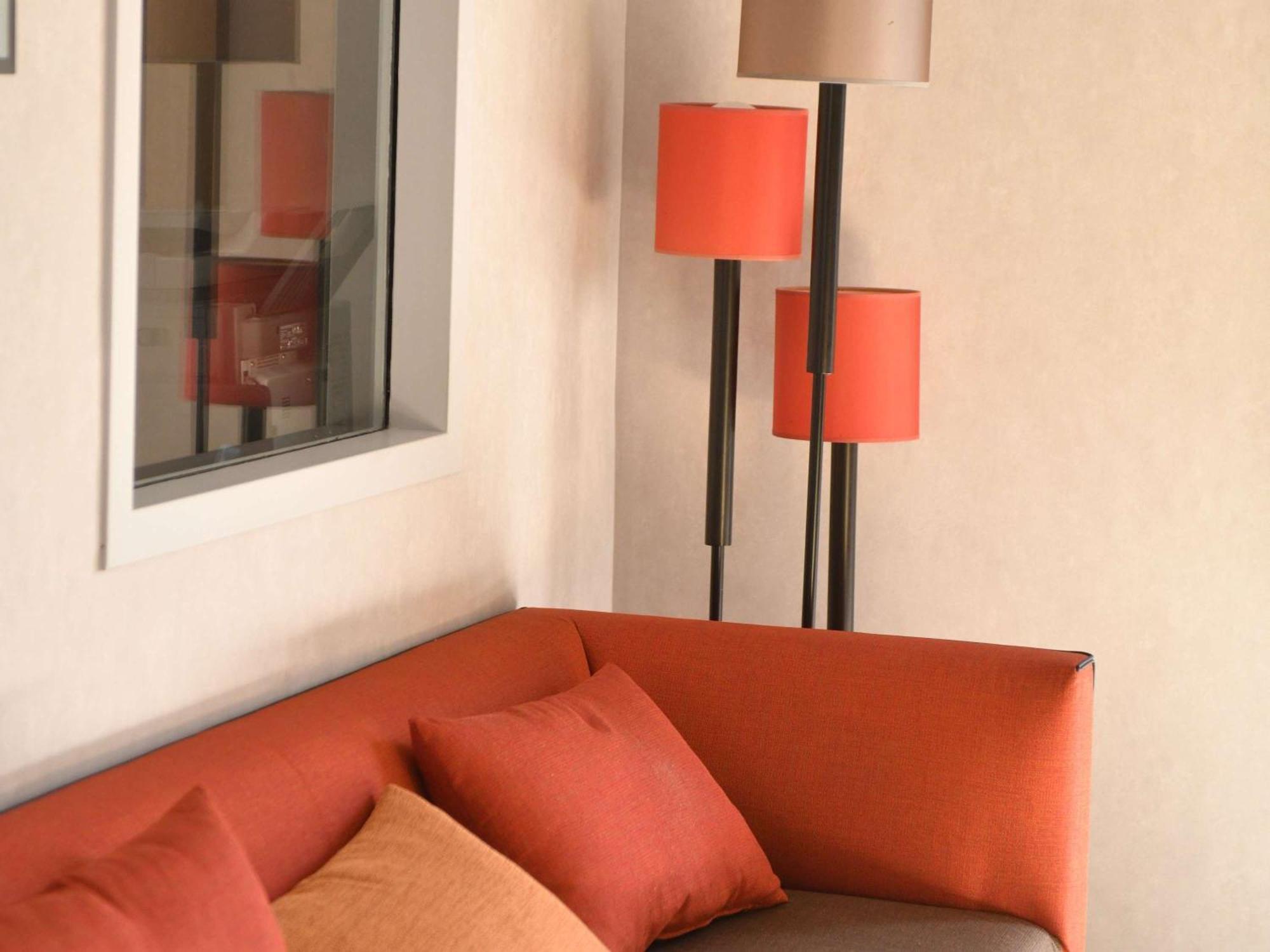 Ibis Chateauroux Bagian luar foto