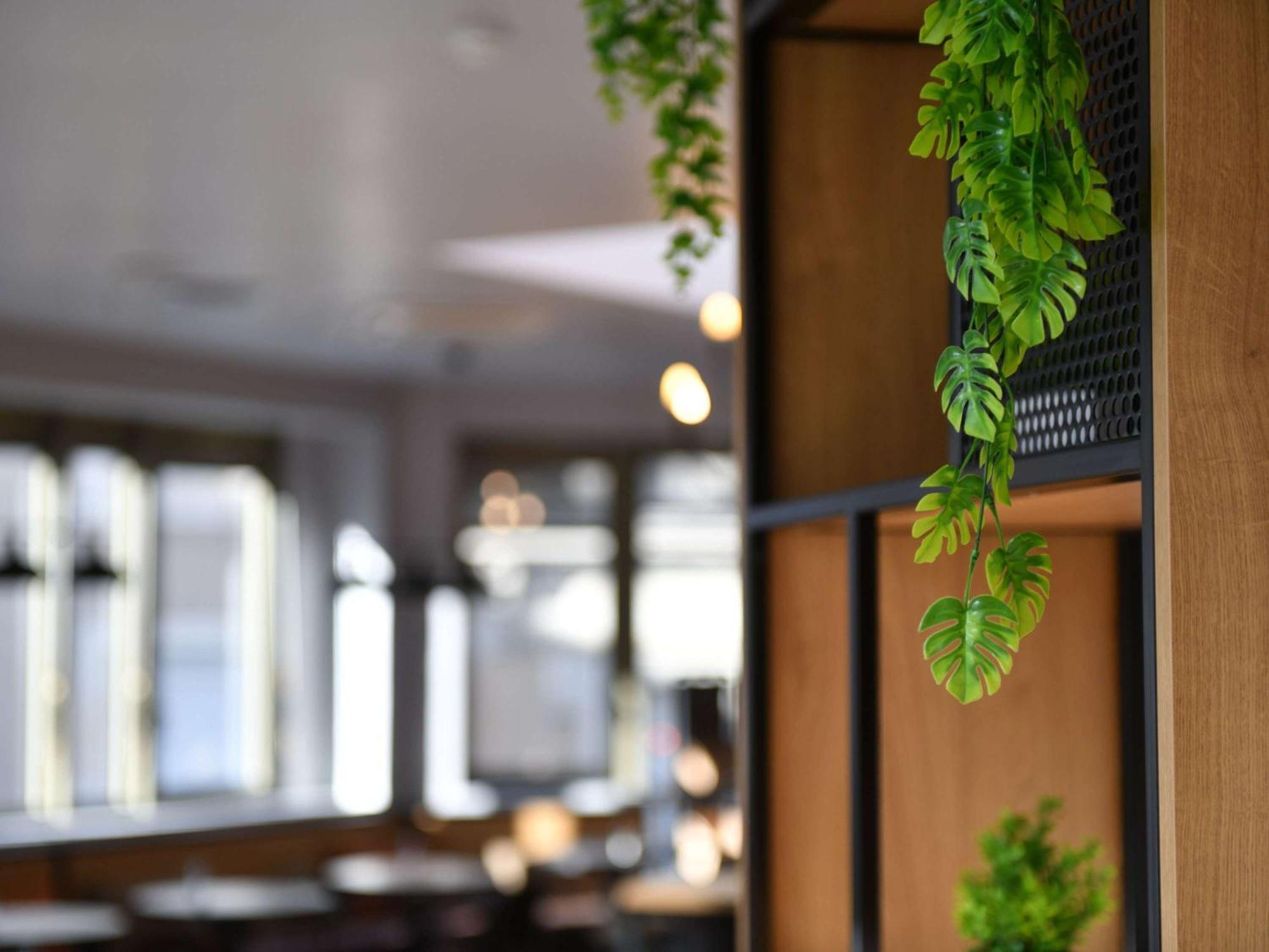 Ibis Chateauroux Bagian luar foto