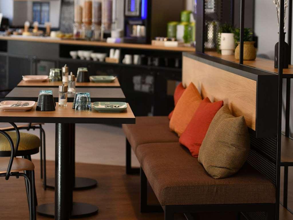 Ibis Chateauroux Restoran foto