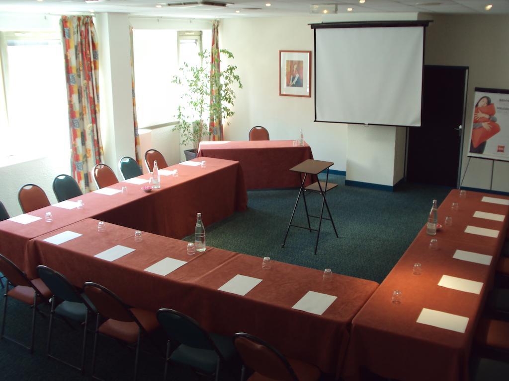Ibis Chateauroux Bagian luar foto
