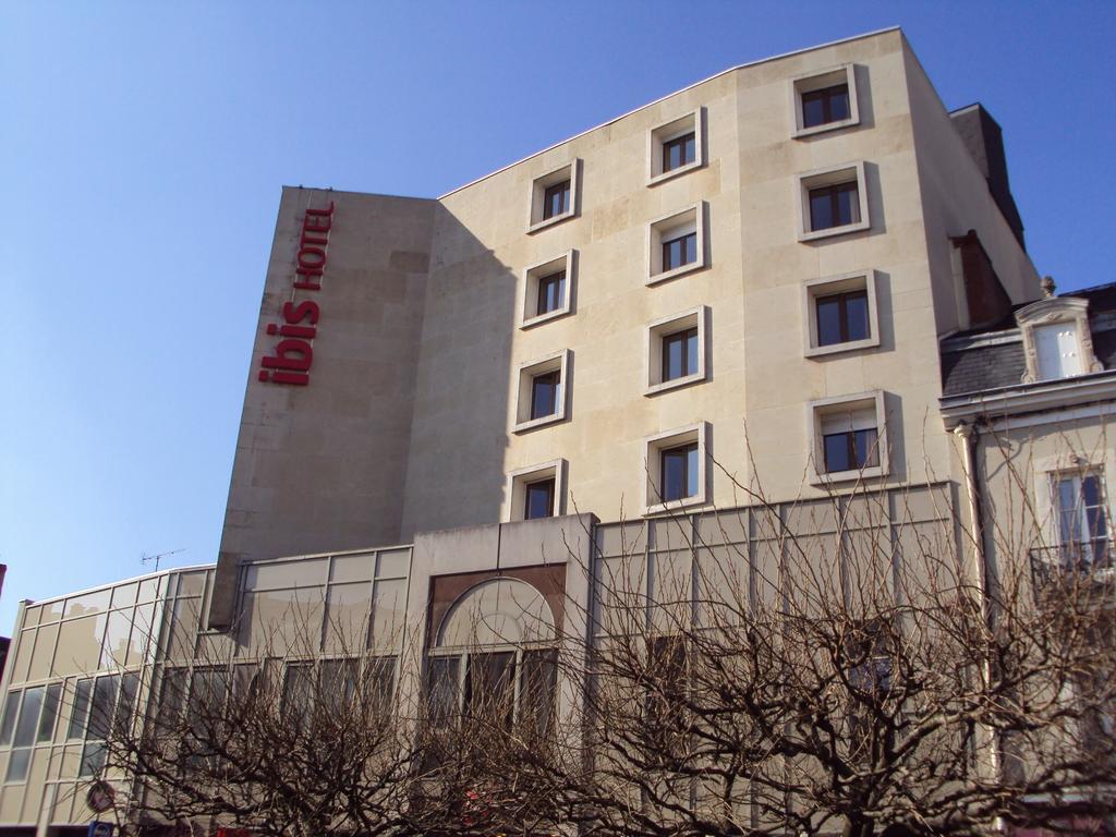 Ibis Chateauroux Bagian luar foto
